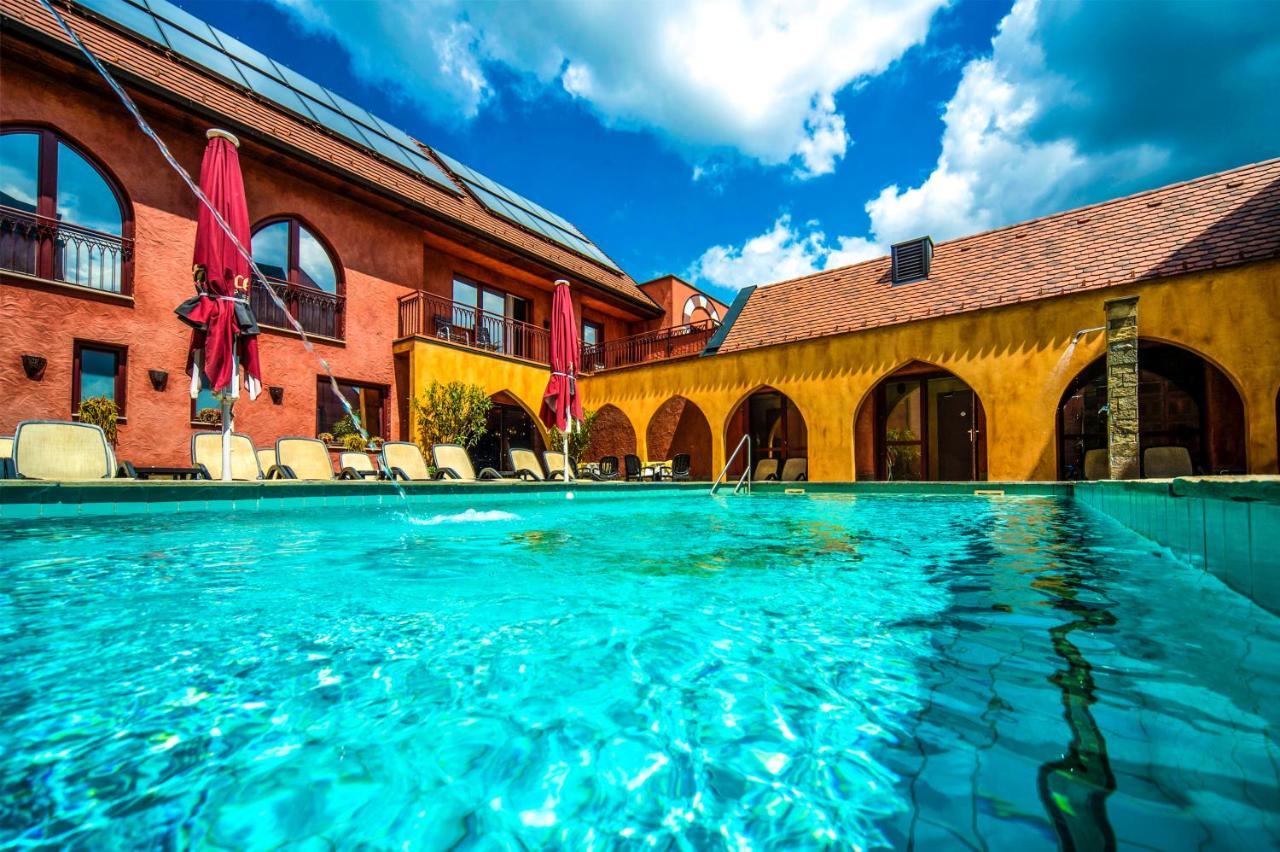 Meses Shiraz Hotel Superior-Adults Only Egerszalók Eksteriør billede